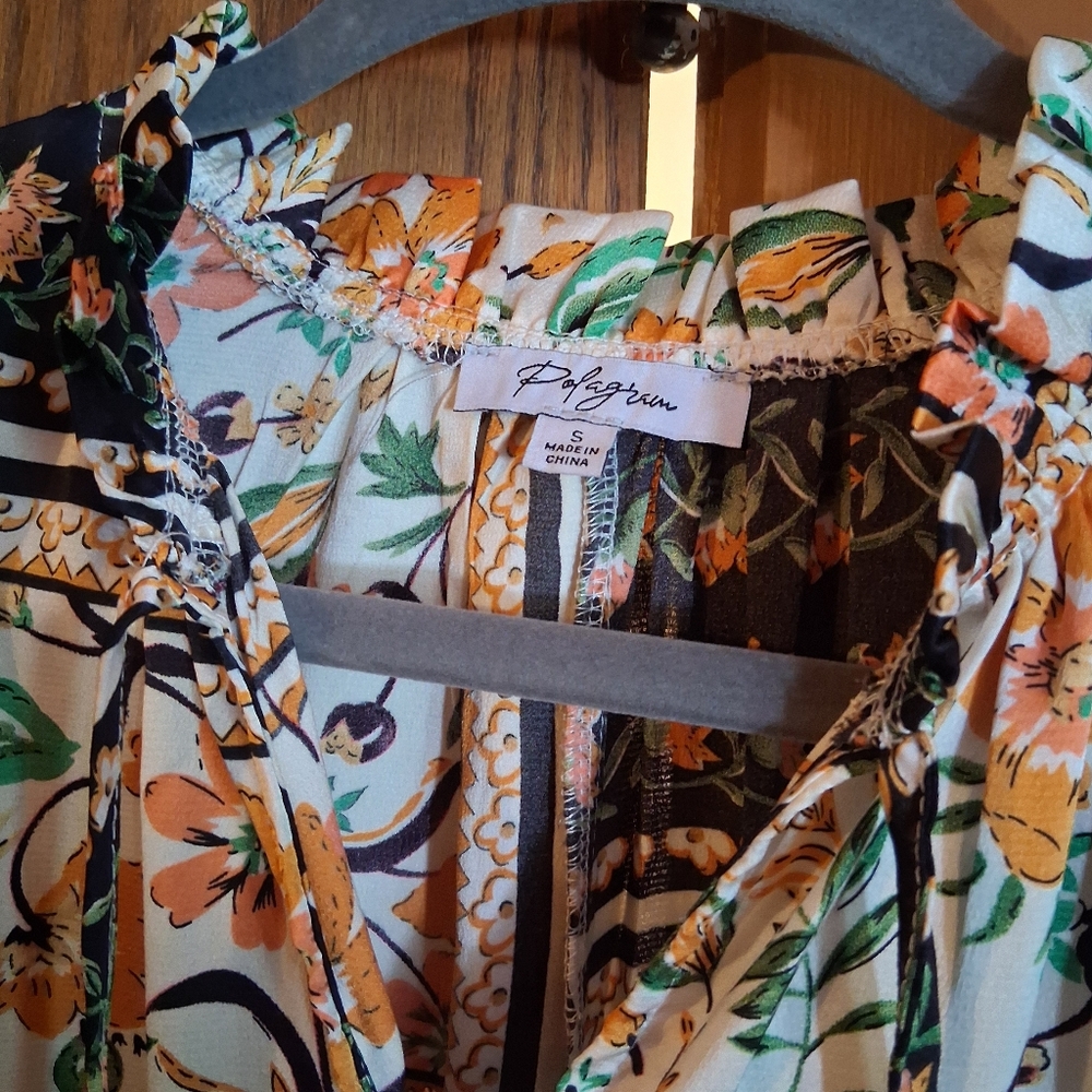Floral Bohemian Maxi Dress - Picture 2 of 3